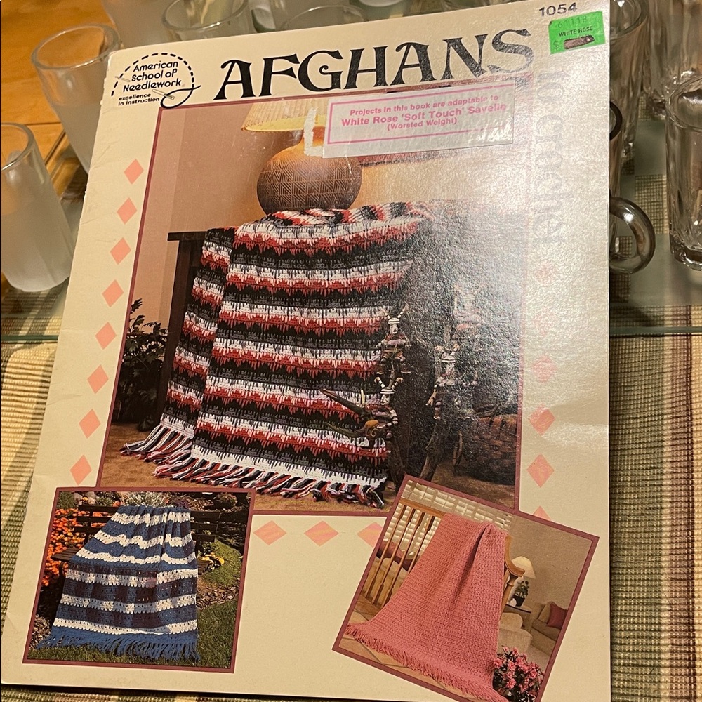 Afghans to Crochet Pattern Book - Picture 3 of 3